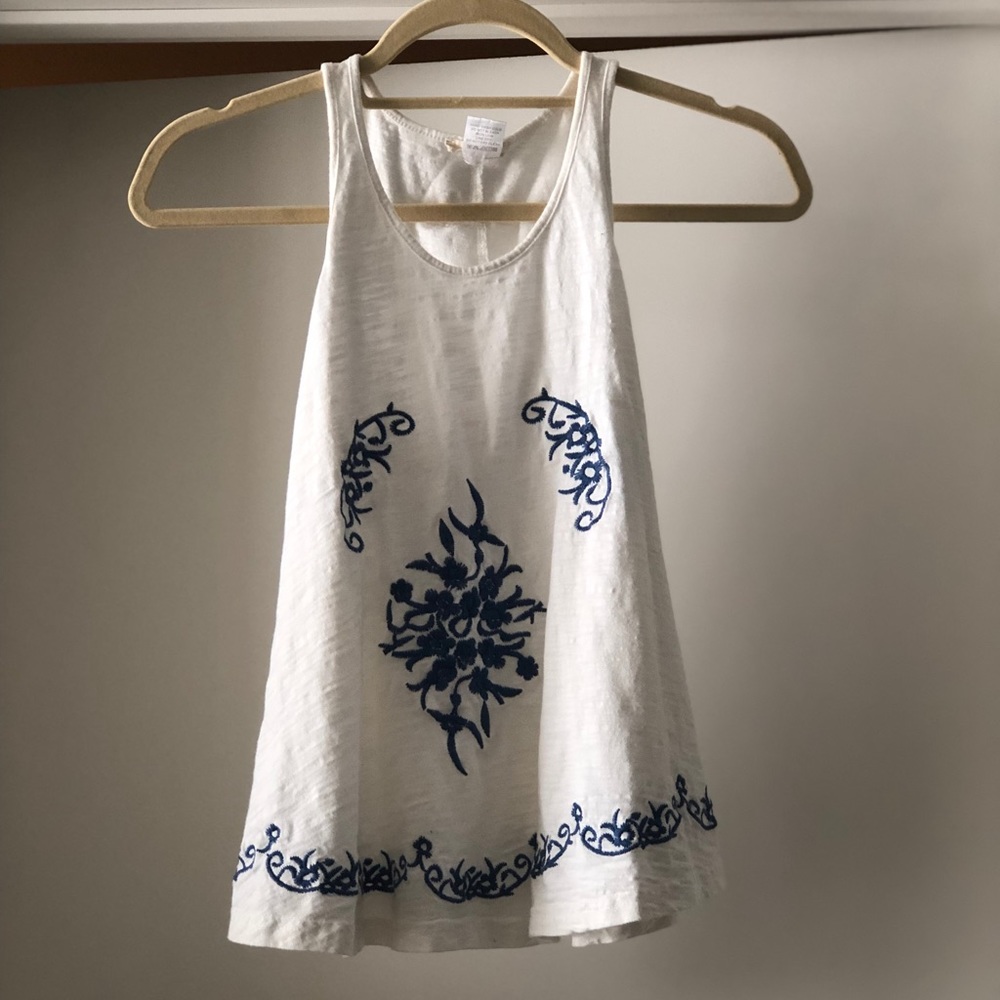 White embroidered tank